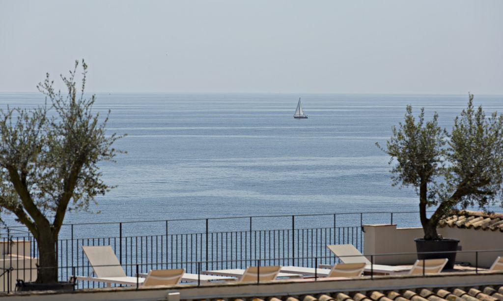 Hotel Aigua Blava Begur Exterior photo